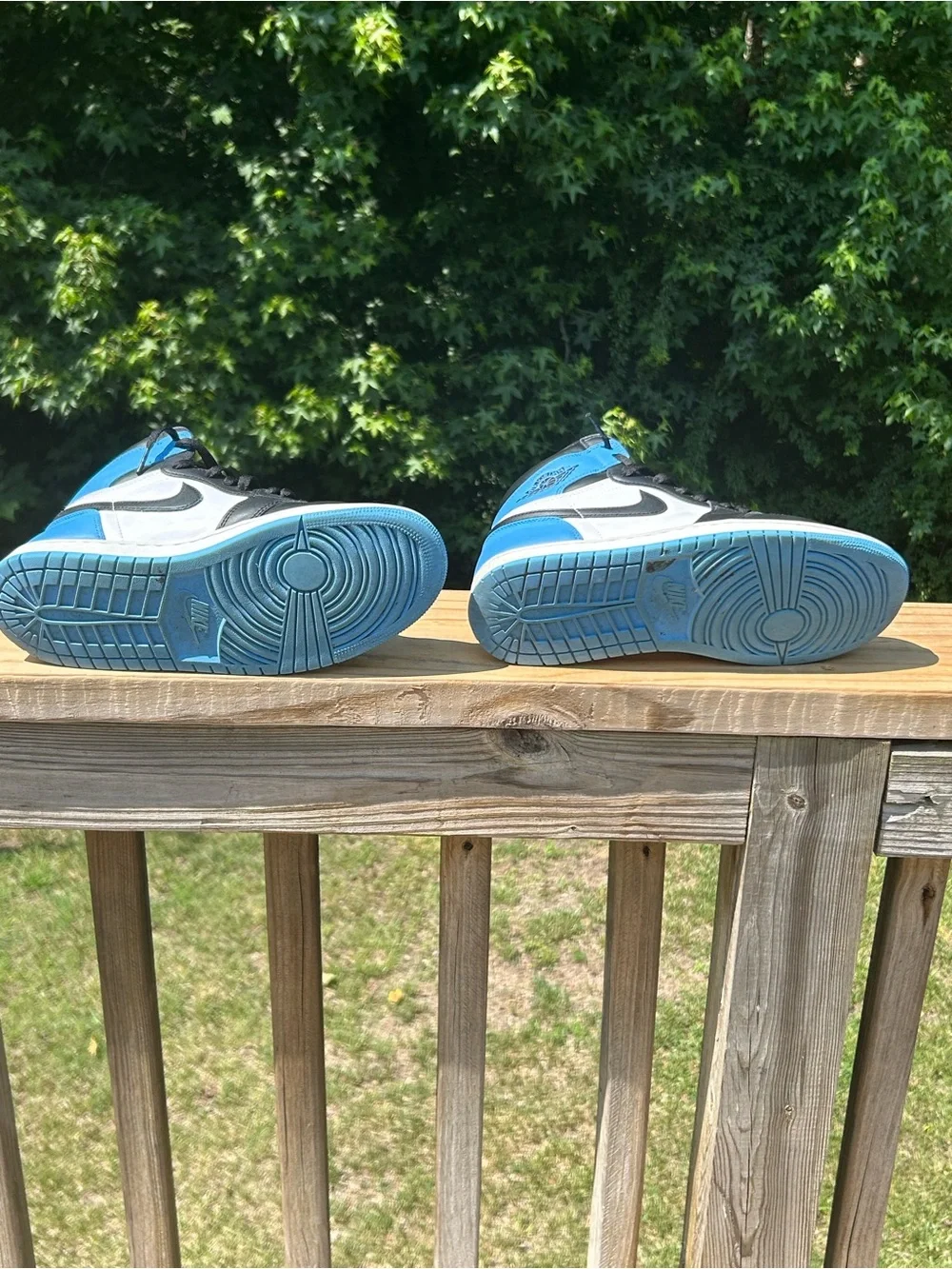 Air Jordan 1 UNC Toe High OG